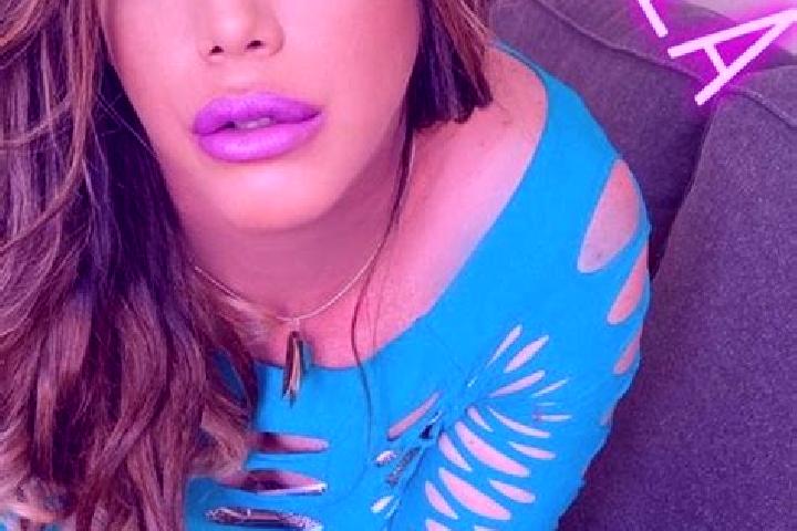 Elizabeth, 35 — Escort in Santiago Camotlan, Mexico