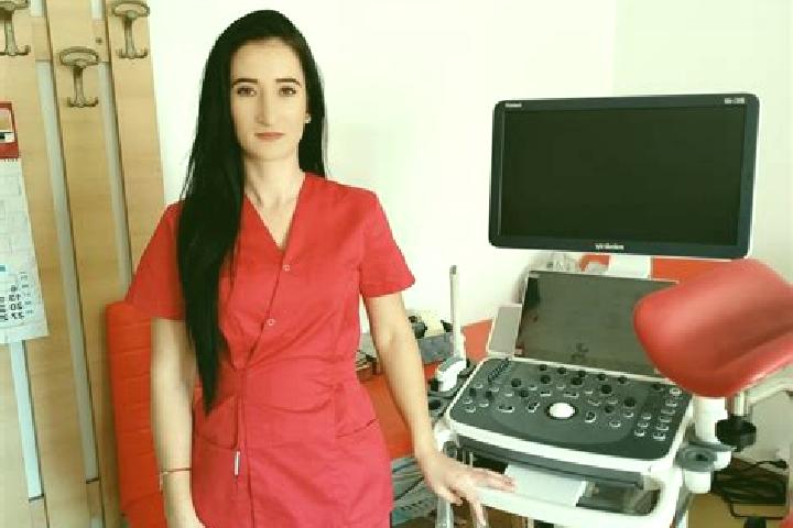 Elizabeth, 35 — Escort in Smardioasa, Romania