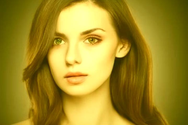 Elizabeth, 36, a auburn amber-eyed european companion based in Gura Idrici. Offering Party Girl, Roleplay, Domination, Fetish. Available for incall and outca...