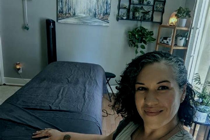 Elizabeth, 36, a black brown-eyed caucasian companion based in Lost Hills. Offering Massage, Dinner Date. Available for incall and outcall, overnight booking...