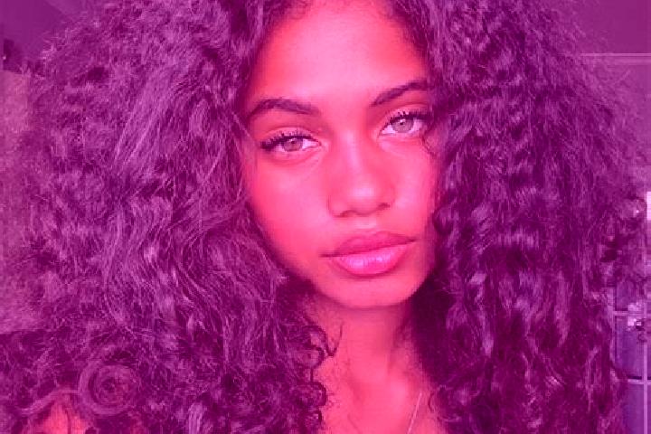 Elizabeth, 36, a red blue-eyed ebony companion based in Elspeet. Offering GFE, OWO, Party Girl, Roleplay, Prostate Massage. Available for incall and outcall,...