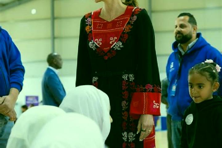 Elizabeth, 36 — Escort in Al Quwayrah, Jordan