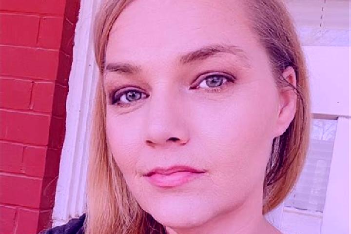 Elizabeth, 36 — Escort in Cotton Valley, United States