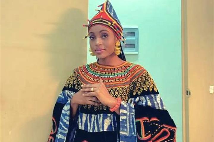 Elizabeth, 36 — Escort in Dschang, Cameroon