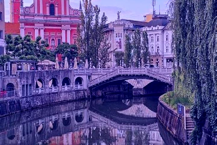 Elizabeth, 36 — Escort in Pesnica, Slovenia