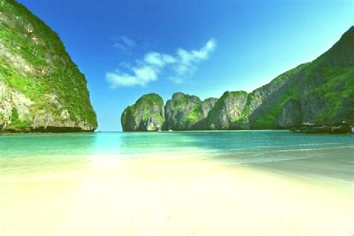 Elizabeth, 36 — Escort in Phi Phi Don, Thailand