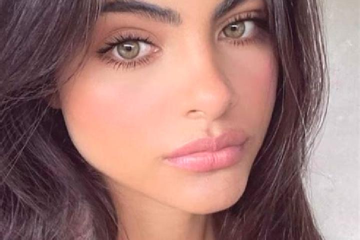 Elizabeth, 37, a black dark-eyed indian companion based in Mezobereny. Offering Massage, Girlfriend Experience, GFE, Fetish. Available for incall and outcall...