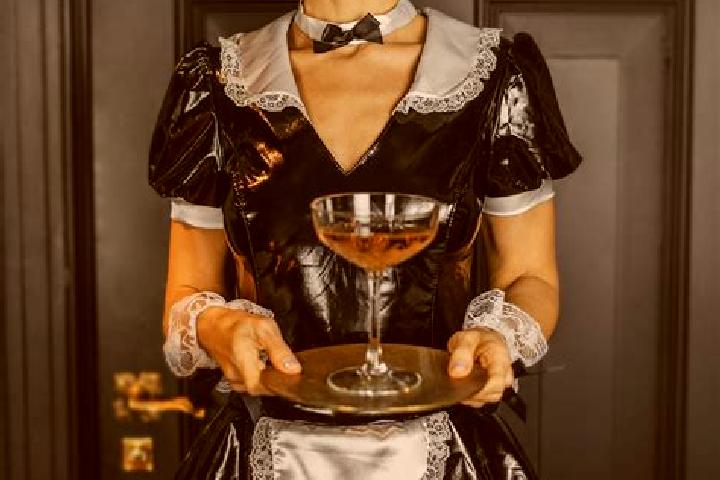 Elizabeth, 37, a dark blonde amber-eyed mixed companion based in Las Arenas (San Agustin). Offering Domination, Dinner Date, Deep French Kissing, Massage, BD...