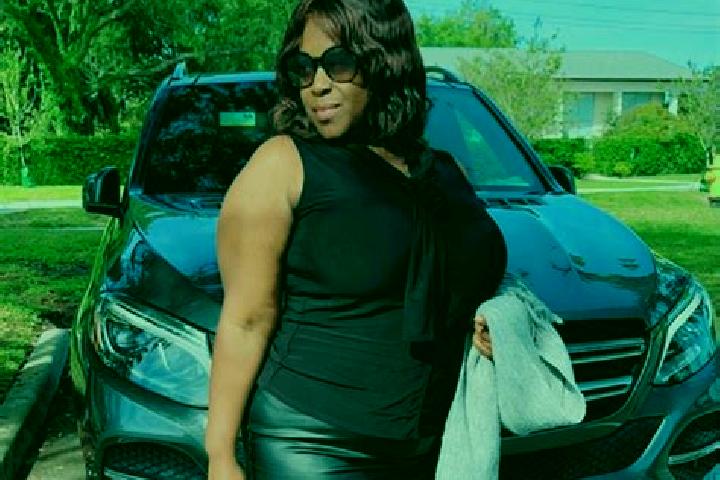 Elizabeth, 37 — Escort in Auburndale, United States