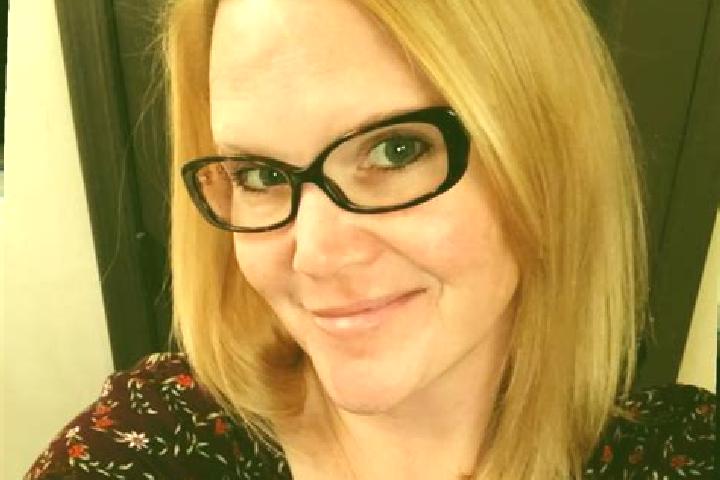 Elizabeth, 37 — Escort in Faison, United States