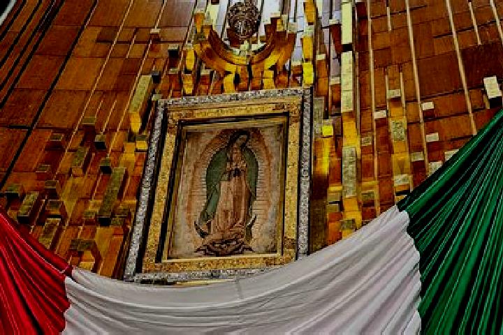 Elizabeth, 37 — Escort in La Loma de Guadalupe, Mexico