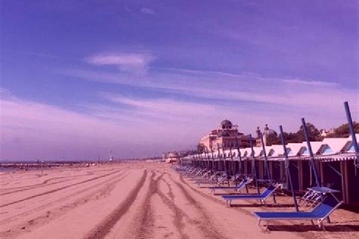 Elizabeth, 37 — Escort in Lido di Jesolo, Italy