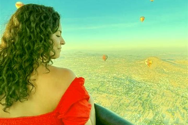 Elizabeth, 37 — Escort in Muquen, Mexico