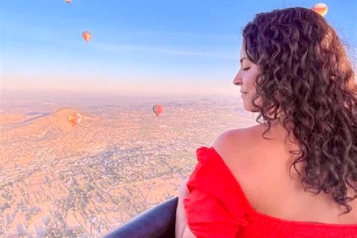Elizabeth, 37 — Escort in Sacxan, Mexico