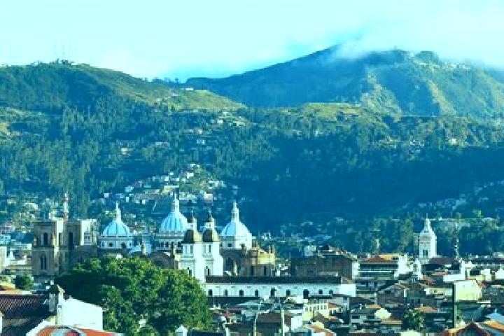 Elizabeth, 37 — Escort in Sucre, Ecuador