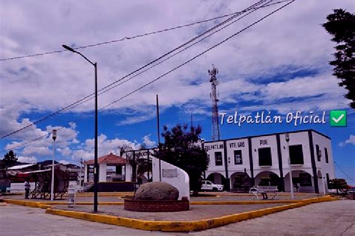 Elizabeth, 37 — Escort in Telpatlan, Mexico