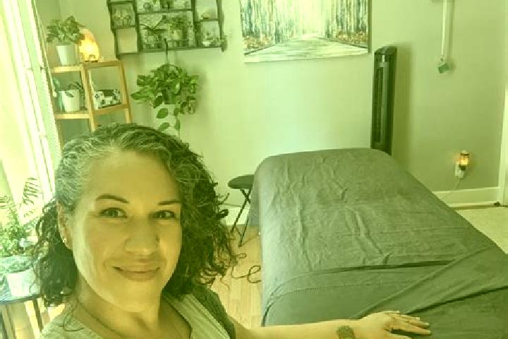 Elizabeth, 38, a black grey-eyed latina companion based in Horokhivske. Offering Erotic Massage, GFE. Available for incall and outcall, day and evening dates.