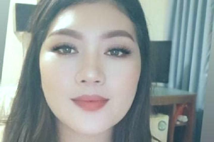 Elizabeth, 38, a blonde amber-eyed asian companion based in Bliedersdorf. Offering Dinner Date, CIM, OWO, Overnight. Available for incall and outcall, overni...
