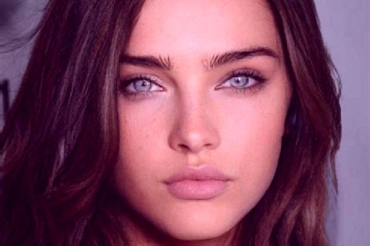 Elizabeth, 38, a brunette blue-eyed latina companion based in San Juan de Razos. Offering Domination, Couples, Deep French Kissing. Available for incall and ...
