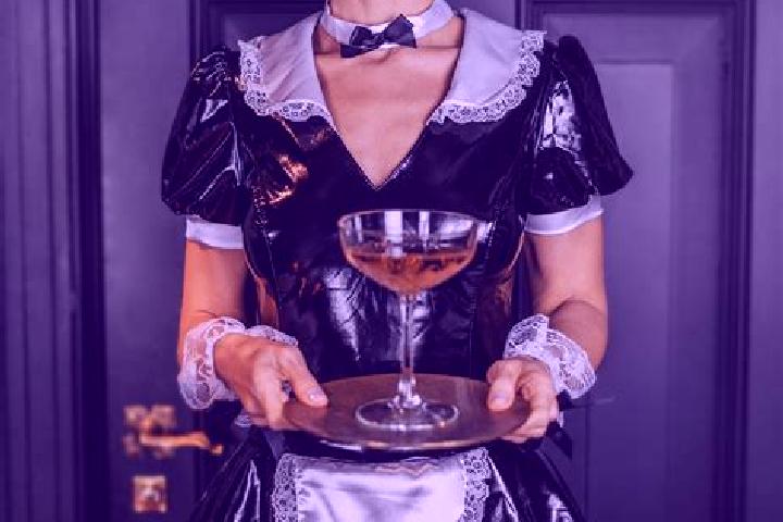 Elizabeth, 38, a red dark-eyed caucasian companion based in Al Hawamid. Offering Deep French Kissing, BDSM, Dinner Date, CIM. Available for incall and outcal...
