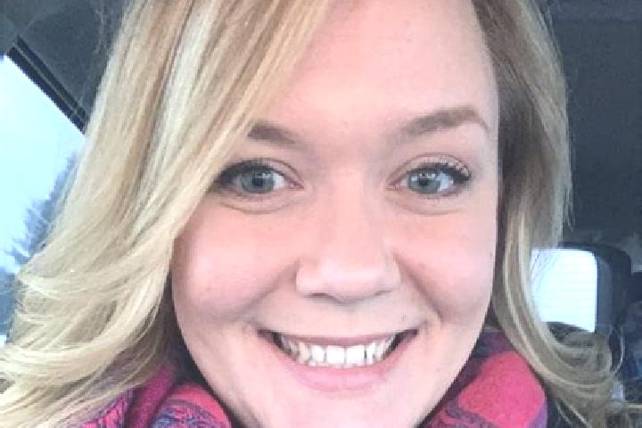 Elizabeth, 38 — Escort in Grawn, United States