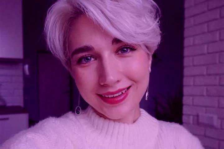 Elizabeth, 38 — Escort in Imeni Morozova, Russia