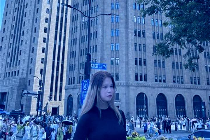 Elizabeth, 38 — Escort in Shenjiamen, China