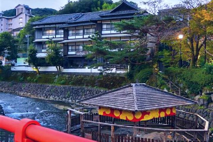 Elizabeth, 38 — Escort in Shuzenji, Japan
