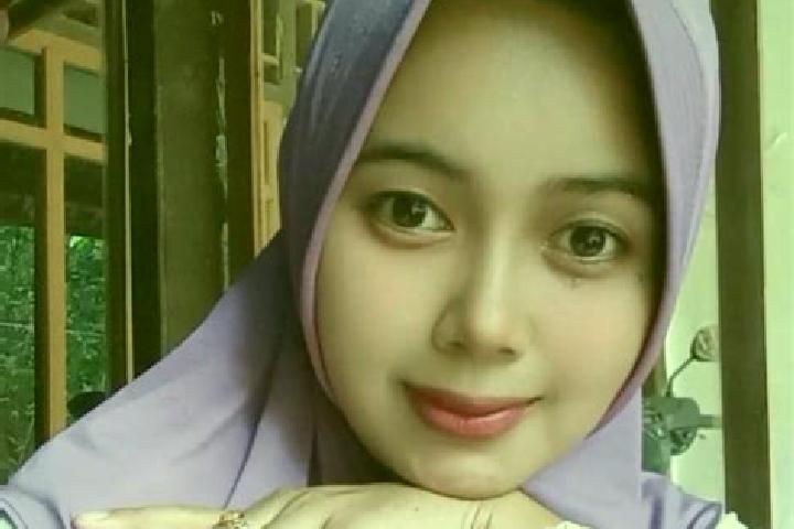 Elizabeth, 38 — Escort in Sukajaya, Indonesia