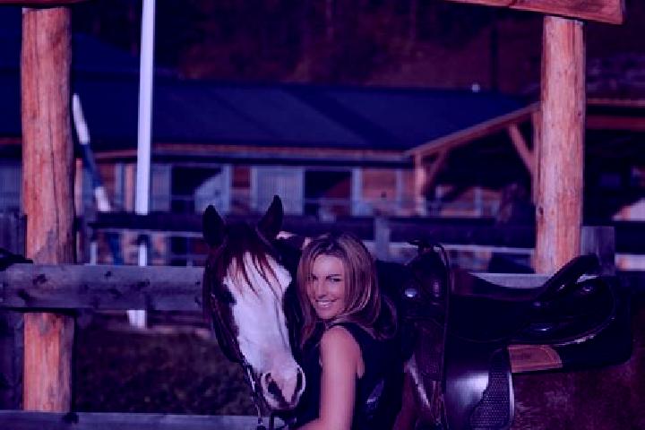Elizabeth, 38 — Escort in Teufenbach, Austria