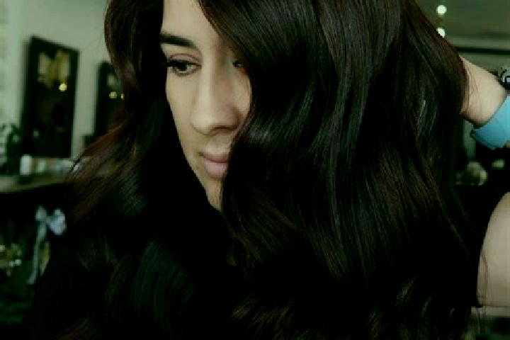 Elizabeth, 39, a auburn dark-eyed mediterranean companion based in Zinat. Offering CIM, Dinner Date, Tantra, Erotic Massage. Available for incall and outcall...