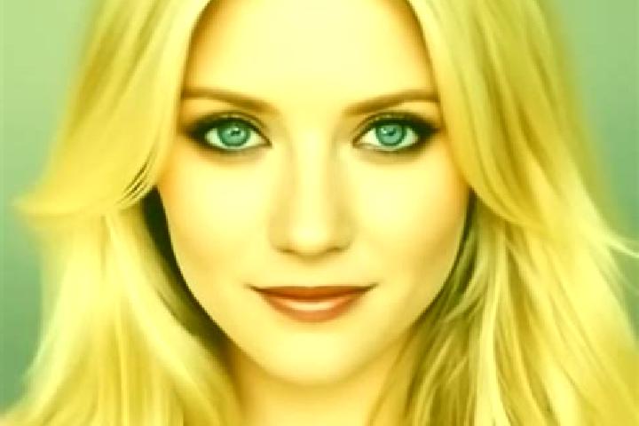 Elizabeth, 39, a blonde amber-eyed caucasian companion based in Froemmstedt. Offering Massage, GFE, OWO, Duos. Available for incall and outcall, day and even...