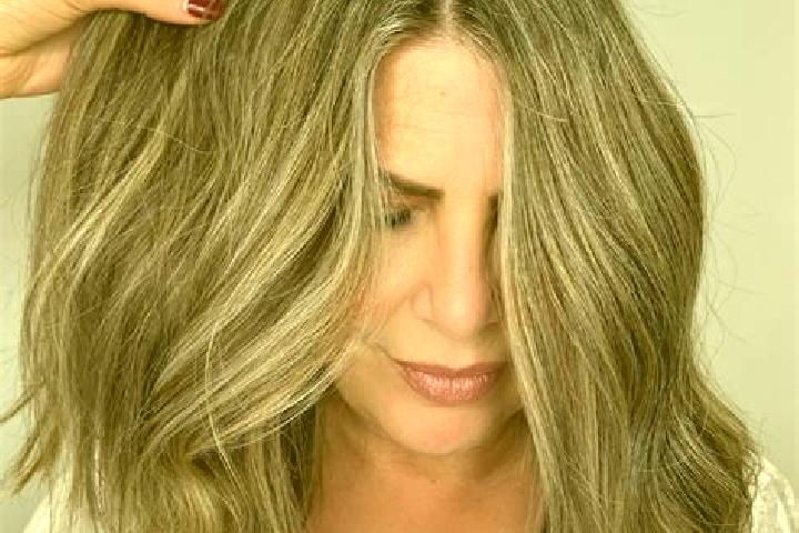 Elizabeth, 39, a dark blonde grey-eyed ebony companion based in Sfanta Elena. Offering Overnight, Couples, Prostate Massage, CIM. Available for incall and ou...