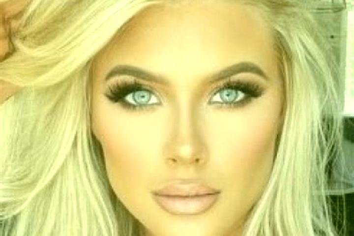 Elizabeth, 39, a platinum blonde blue-eyed middle eastern companion based in Clive. Offering GFE, Girlfriend Experience, BDSM, Massage, Striptease. Available...