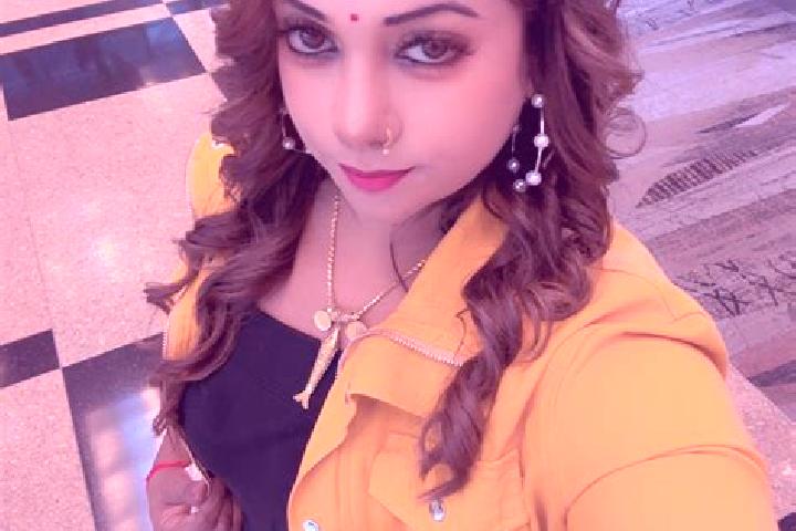 Elizabeth, 39 — Escort in Amu Gulang Baolige, China