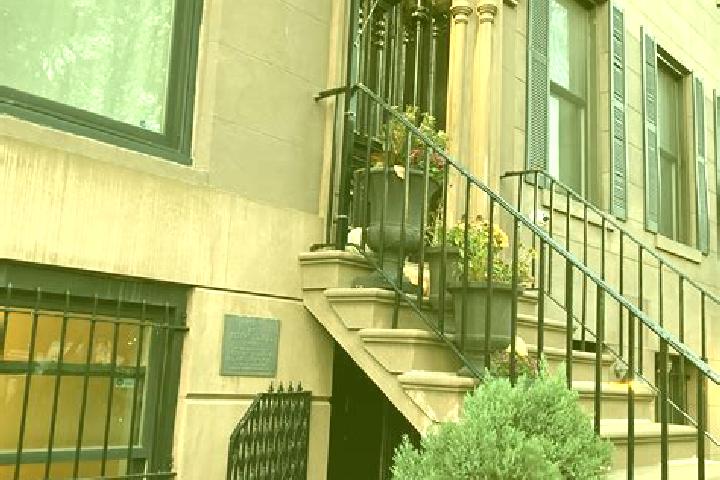 Elizabeth, 39 — Escort in Avenue B and C, United States