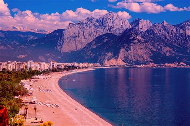 Elizabeth, 39 — Escort in Kemer, Turkey