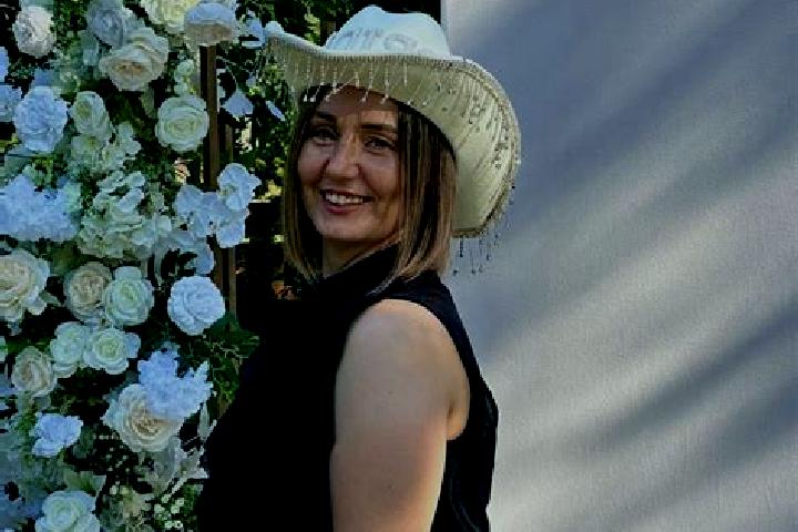 Elizabeth, 39 — Escort in Vapnyarka, Ukraine