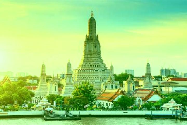 Elizabeth, 39 — Escort in Wat Arun, Thailand