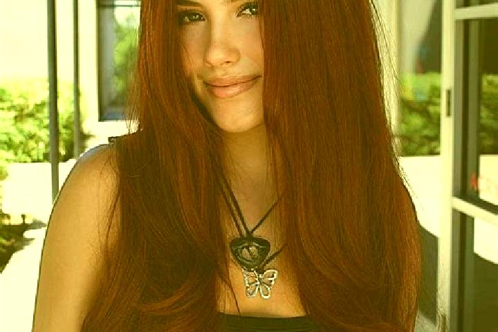 Ella, 20, a auburn dark-eyed caucasian companion based in Hatteng. Offering Fetish, Party Girl, Striptease. Available for incall and outcall, overnight booki...