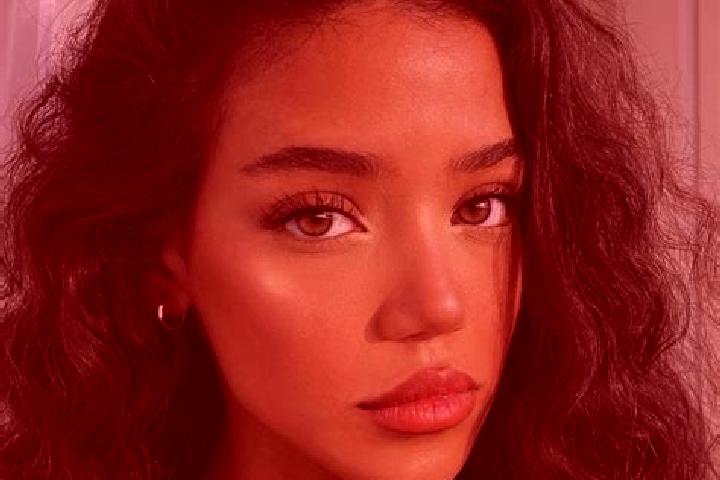 Ella, 20, a black brown-eyed caribbean companion based in Fuembellida. Offering OWO, Massage, Dinner Date. Available for incall and outcall, day and evening ...