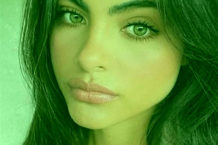 Ella, 20, a black hazel-eyed middle eastern companion based in Halych. Offering Domination, CIM, Party Girl. Available for incall and outcall, day and evenin...