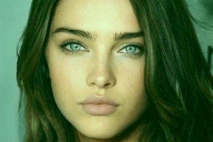 Ella, 20, a brunette blue-eyed middle eastern companion based in Betou. Offering Domination, Striptease, Dinner Date. Available for incall and outcall, day a...