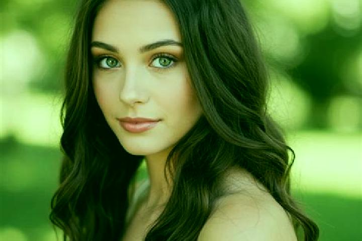 Ella, 20, a brunette hazel-eyed indian companion based in Valle de San Jose. Offering 69, A-Level, Deep French Kissing, Travel Companion, Duos. Available for...