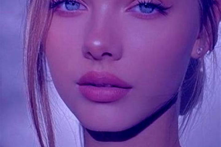 Ella, 20, a dark blonde blue-eyed indian companion based in Derazhne. Offering Massage, Overnight, Dinner Date, CIM. Available for incall and outcall, day an...
