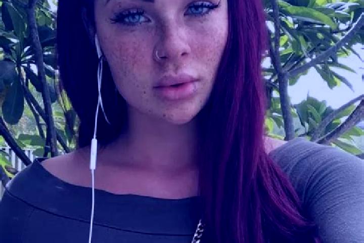 Ella, 20, a red dark-eyed mediterranean companion based in La Vicomte-sur-Rance. Offering Roleplay, Girlfriend Experience, CIM. Available for incall and outc...