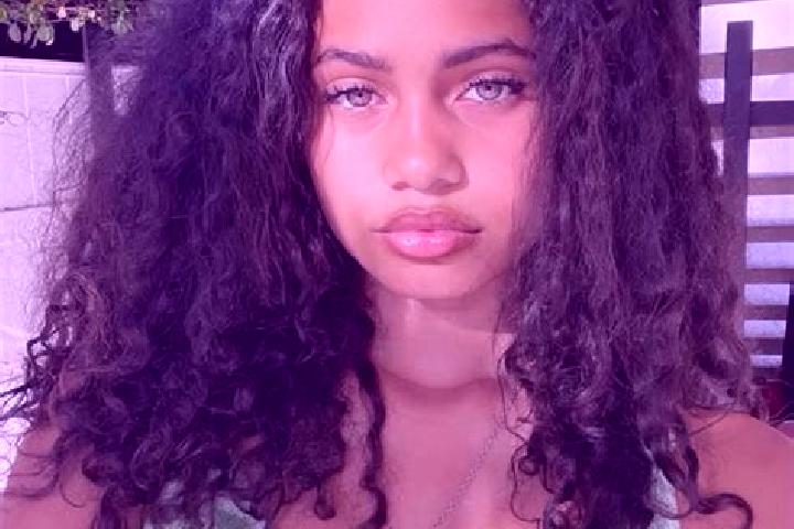 Ella, 20, a red green-eyed mixed companion based in Pradines. Offering BDSM, Prostate Massage, Deep French Kissing, CIM. Available for incall and outcall, ov...