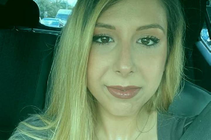 Ella, 20 — Escort in Iancu Jianu, Romania