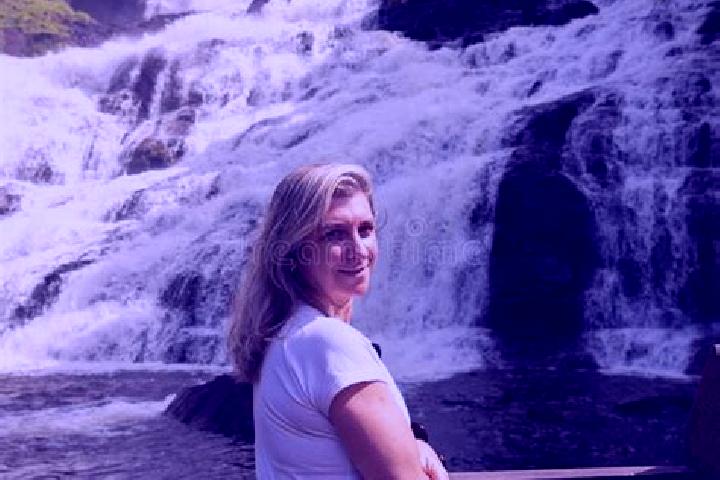 Ella, 20 — Escort in Itubera, Brazil