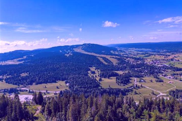 Ella, 20 — Escort in Les Rousses, France